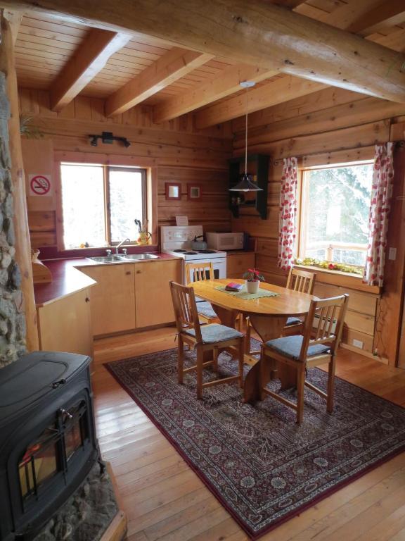 Blaeberry Mountain Lodge Golden Kamer foto